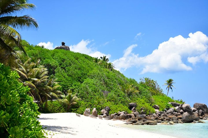 Private Full day Mahé island tour (1-2 persons)