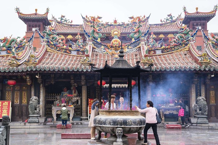 Quanzhou privat tilpasset dagstur: Top attraktioner med frokost