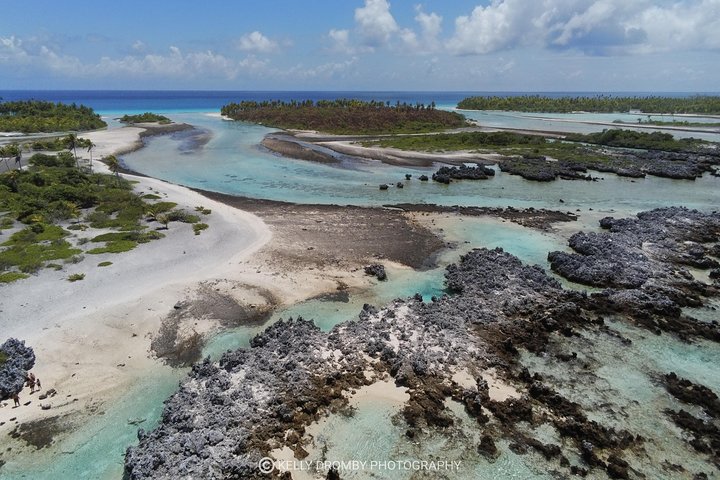 REEF ISLAND | privat ø | lyserødt sand | naturlige svømmebassiner