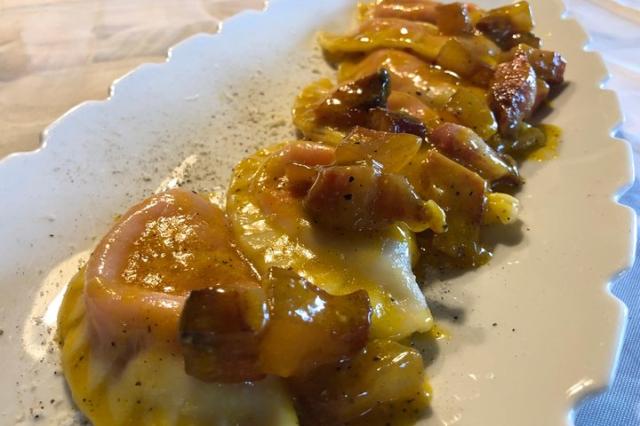 Clase de cocina en una granja en Val d'Orcia Toscana