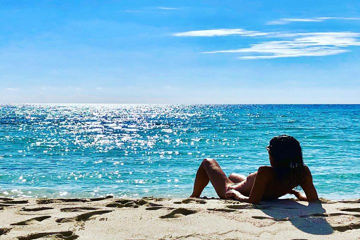 Escursione di un giorno intero al catamarano privato Platja de Migjorn