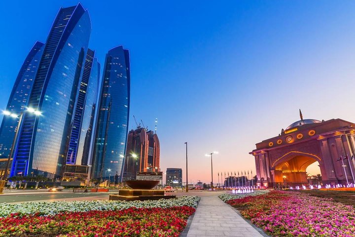 Ganztagesausflug in die Stadt Abu Dhabi und zum Louvre
