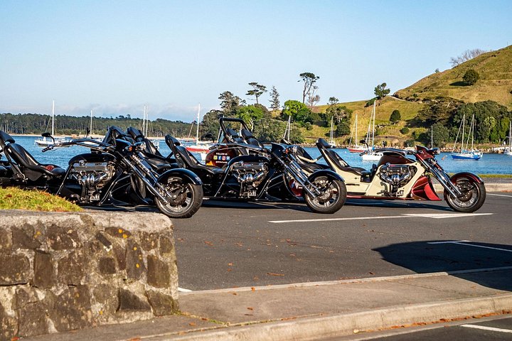 TAURANGA SHORE EXCURSION : V8 TRIKE - 1,5 timers by eller naturskjønne tur