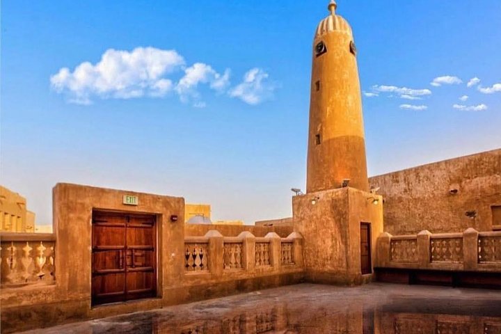 Doha: Guided City Tour With All Attractions, Pickup/Drop-Off