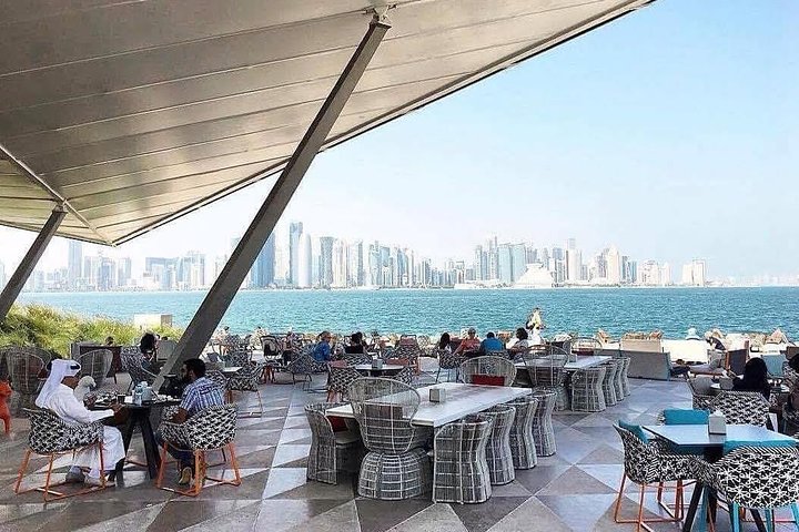 Doha: Guided City Tour With All Attractions, Pickup/Drop-Off