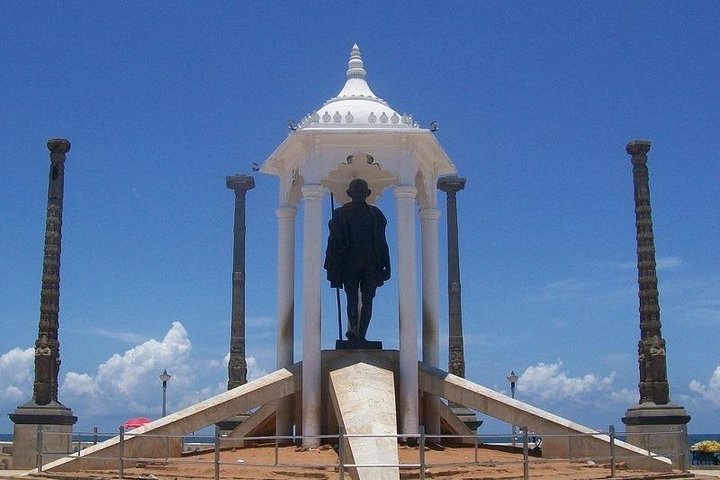 Viaje de Mahabalipuram y Pondicherry desde Chennai con 01 noche de alojamiento