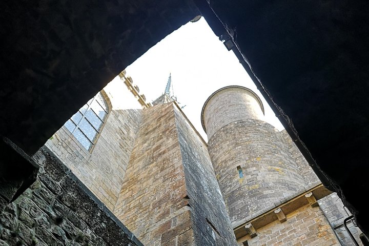 Mont Saint-Michel Excursão de um dia a partir de Bayeux (Tour Compartilhado)