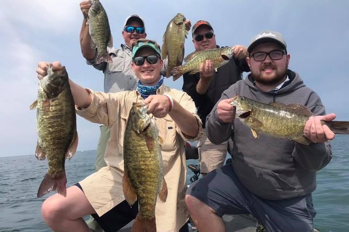 Private Lake Erie Smallmouth Bass Fishing Charters