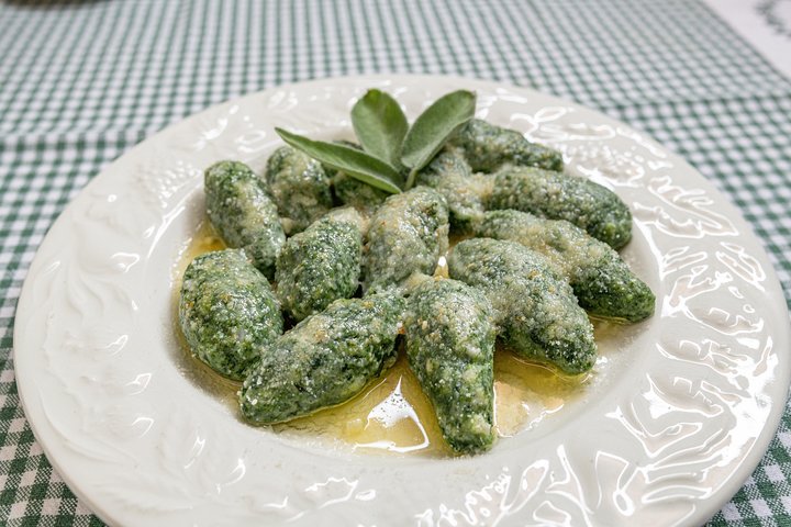 Condividi Pasta Love: pasta per piccoli gruppi e tiramisù a Trento