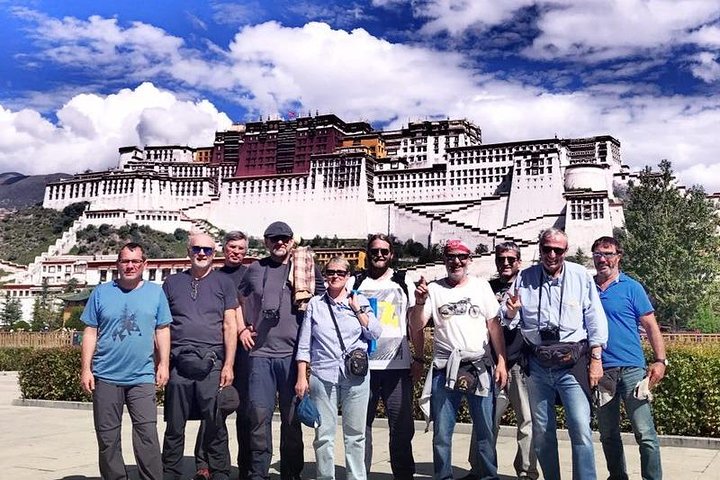 Excursão de 7 Dias de Lhasa a Kathmandu em grupo pequeno no Tibete via EBC