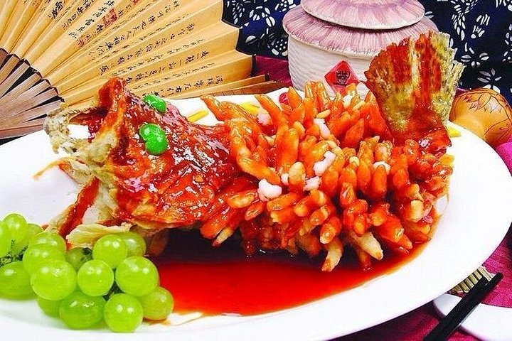 Private Suzhou Night Tour: Meister des Netzgartens, alter Kanal mit Abendessen