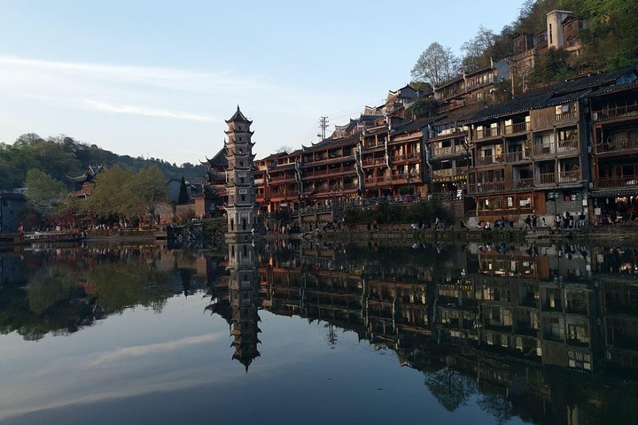 7-dagars privat tur: Från/till Yichang via Zhangjiajie till Guilin