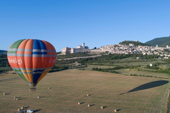 Professionele luchtballonvaarten bij Assisi, Trasimeno in Umbrië