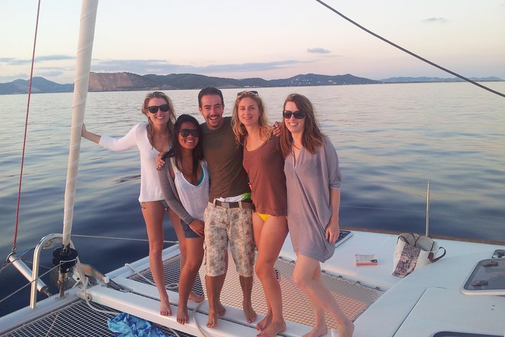 Gita di un giorno intero in catamarano a Playa Es Arenals