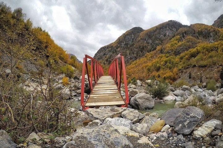 Wandeltocht door Valbona, Theth & Blue Eye in 3 dagen vanuit Tirana