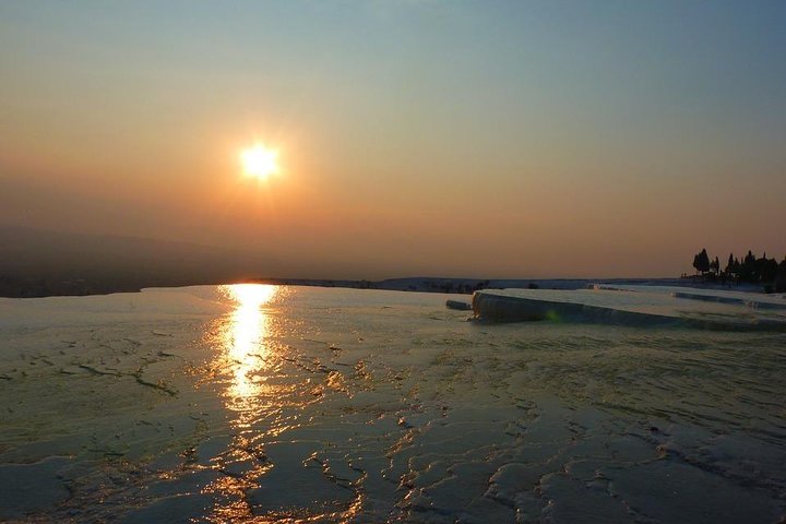 Daglig Pamukkale-tur med hämtning från Denizli busstation