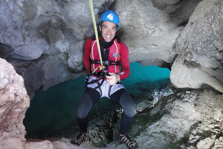 Sesimbra - Coasteering nel Parco Naturale di Arrabida (regione di Lisbona)