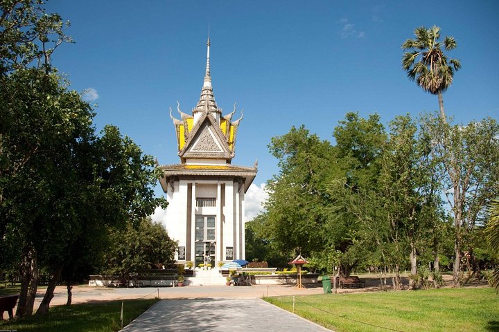 Medio día privado al campo de exterminio y al museo genocida S21 en Phnom Penh