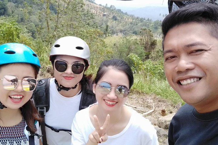 Parapente y parque natural de Tangkoko, incluido almuerzo