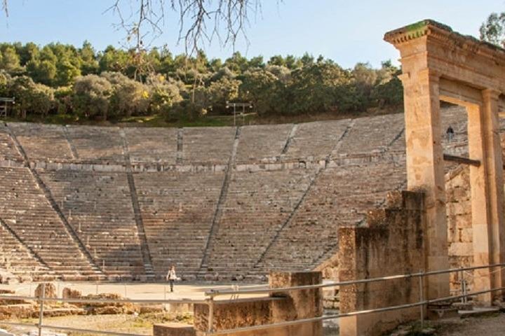 Micenas, la antigua Corinto, el canal de Corinto y Epidauro desde Nafplio