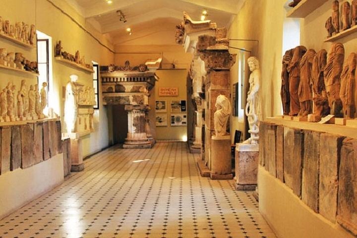 Micenas, la antigua Corinto, el canal de Corinto y Epidauro desde Nafplio