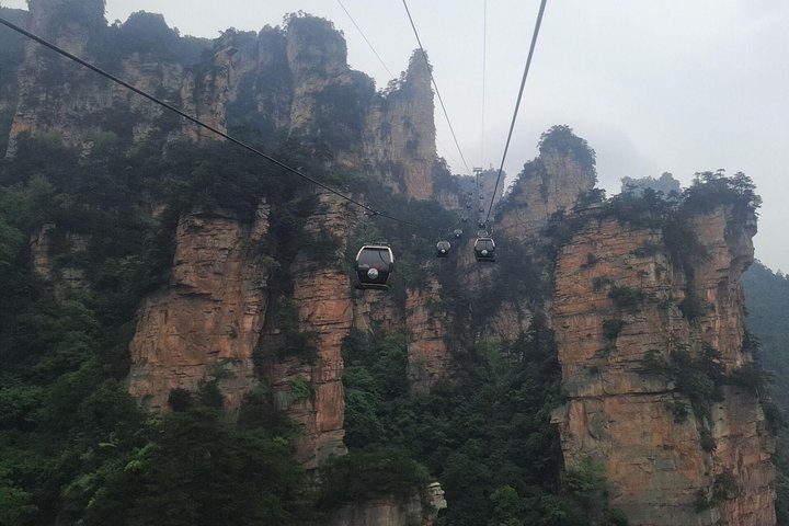 7-dagars privat tur: Från/till Yichang via Zhangjiajie till Guilin