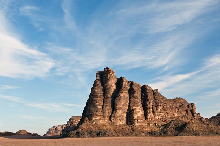De Petra a Wadi Rum, luego de regreso a Ammán o al aeropuerto.