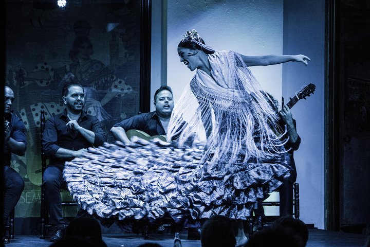 Show de flamenco em Tablao El Arenal com bebida e jantar opcional ou tapas