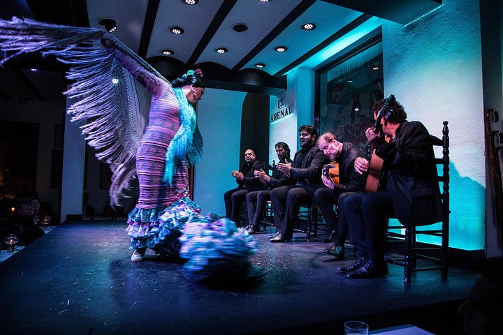 Show de flamenco em Tablao El Arenal com bebida e jantar opcional ou tapas