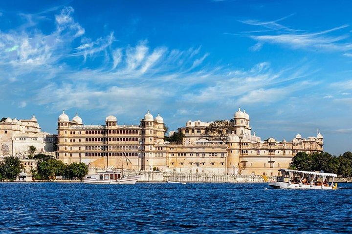 Privat Udaipur sightseeingtur med Tuk-Tuk eller bil med förare