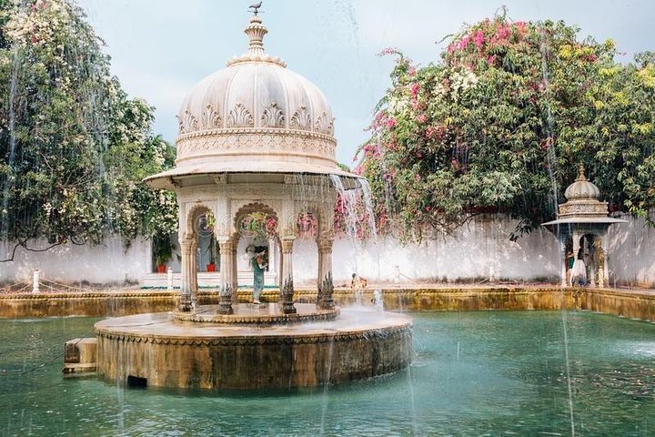 Privat Udaipur sightseeingtur med Tuk-Tuk eller bil med förare