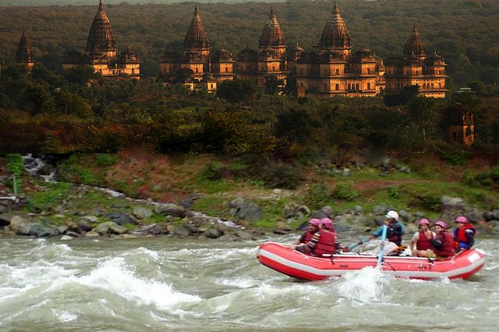 Orchha - All inclusive Betwa River Rafting med naturens promenad