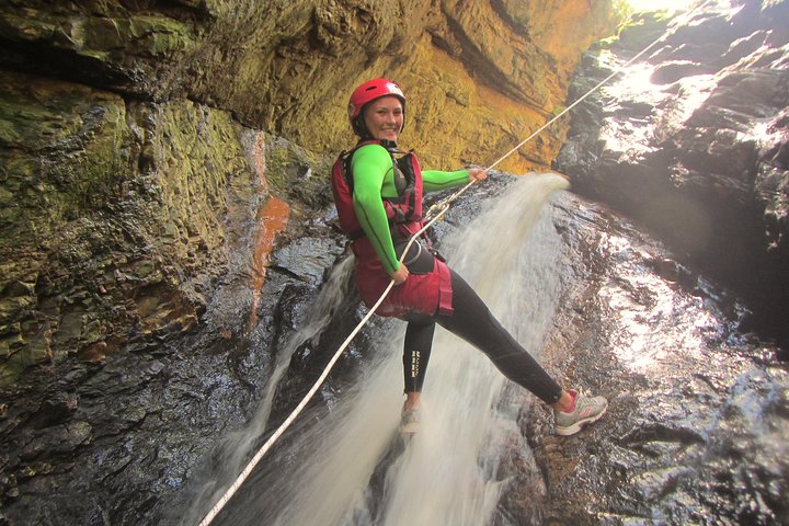 Standard Canyoning-tur i The Crags, Sydafrika