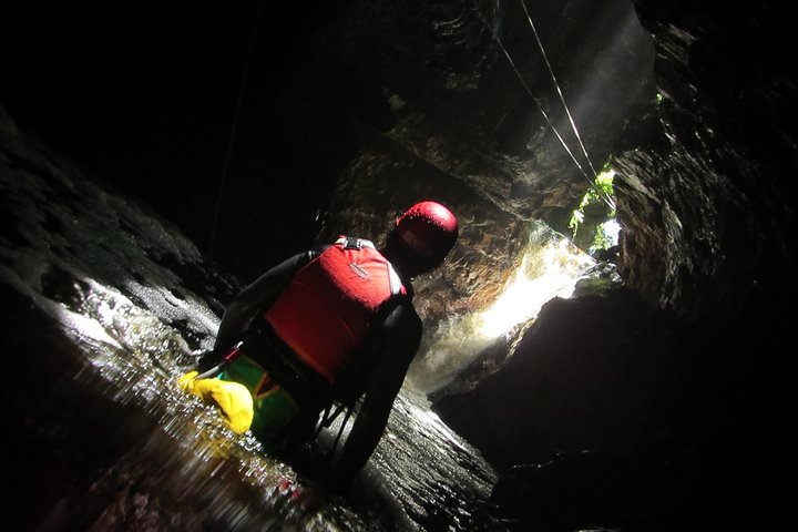 Standard Canyoning-tur i The Crags, Sydafrika