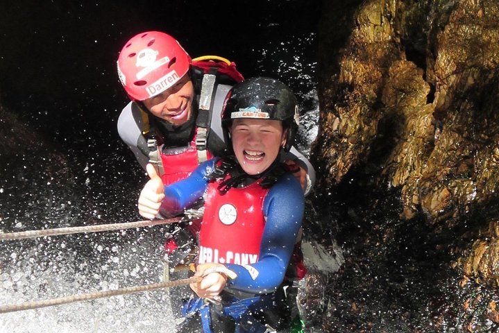 Breve escursione di canyoning nelle falesie