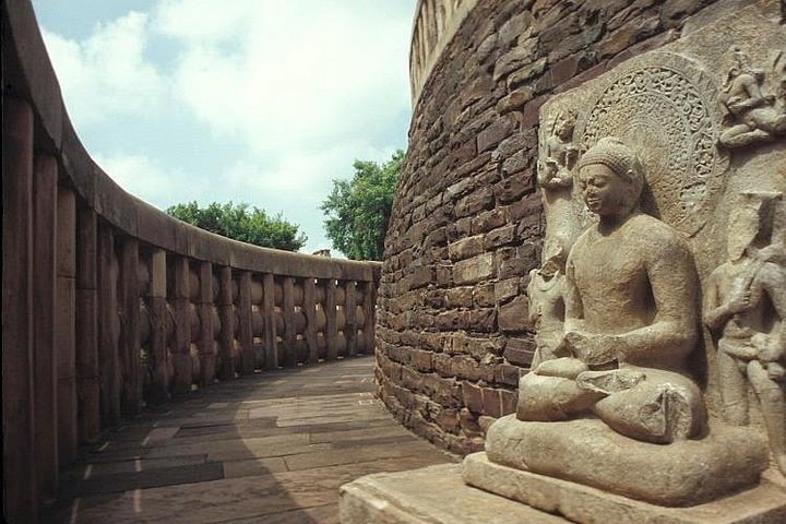 Privédaagse tour van Sanchi en Udayagiri vanuit Bhopal