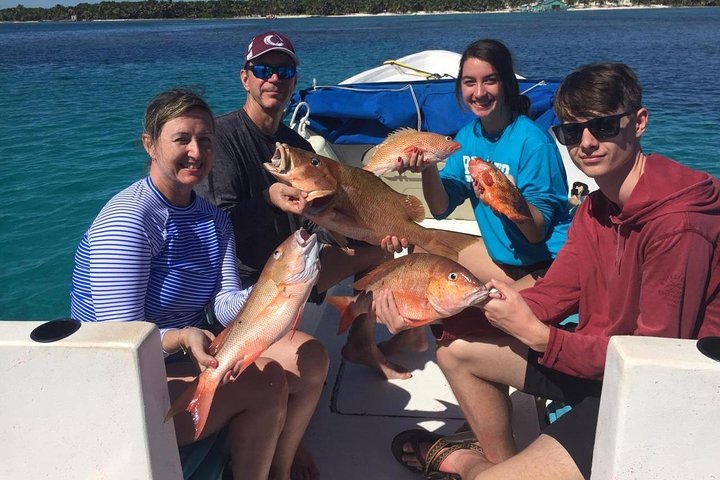 Premium privato di pesca, snorkeling e Beach cookout tour a San Pedro, Belize