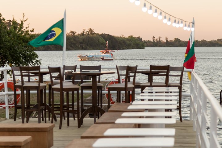 Segeln in Guaíba mit White Swan Boat - Porto Alegre