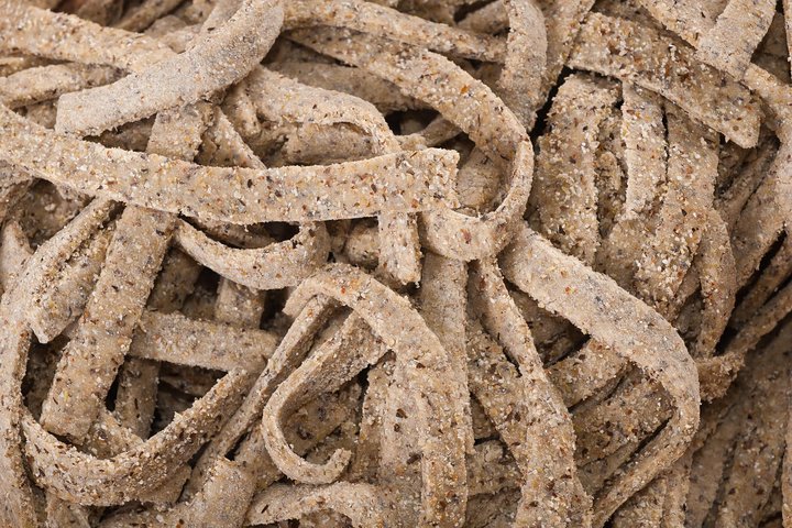 Privat pasta-making klasse på en Cesarina hjem med smaker i Asti
