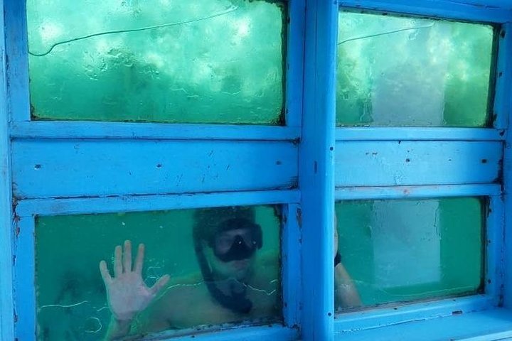 Negril Lobster Lunch on Booby Cay & Snorkeling To a Sunken Cannon