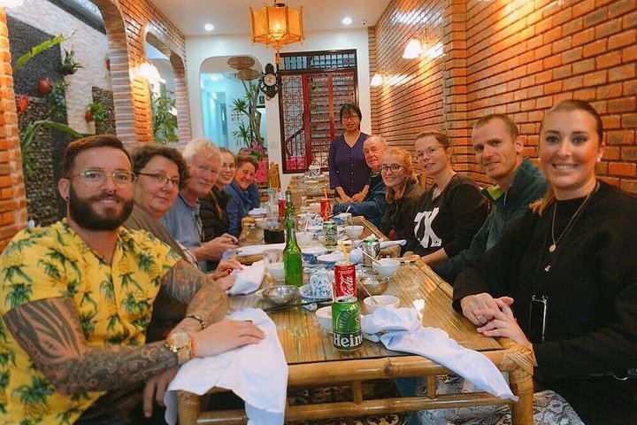 Hue city Deluxe Groepsreis (Dagelijkse Tour-12 pax max)