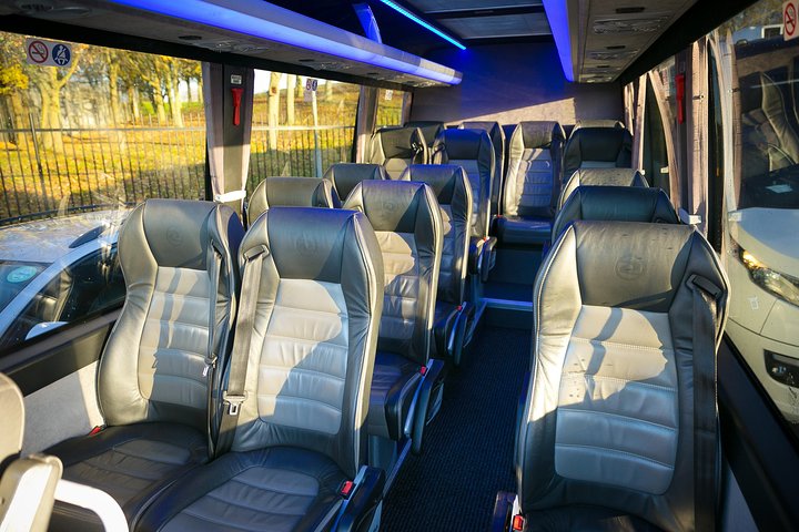 Llegada en minibús privado: Stansted al centro de Londres