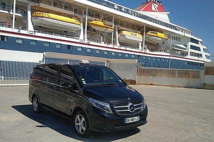 Visite privée de 5 heures de la Provence au départ de La Seyne, croisière Toulon