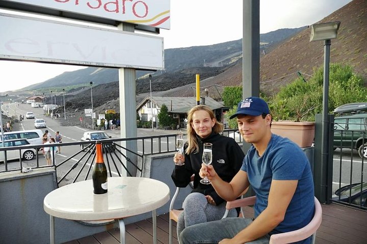 Desde Siracusa : Tour Privado Monte Etna con Almuerzo en Bodega Etna