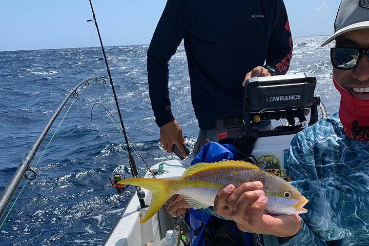 Premium privato di pesca, snorkeling e Beach cookout tour a San Pedro, Belize