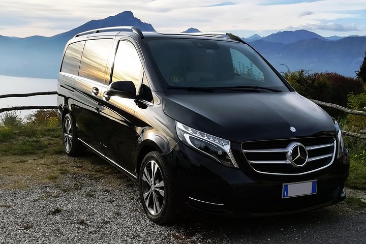 Privater Transfer von Tirano nach Venedig mit Zwischenstopp in Verona