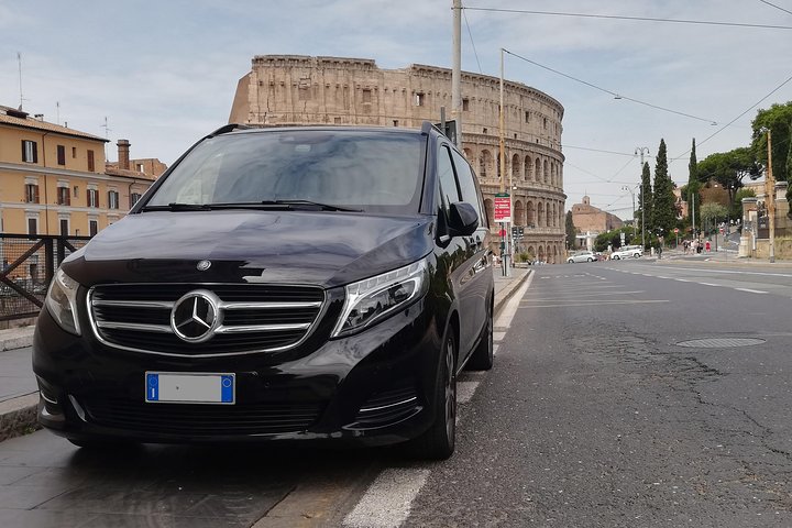Privater Transfer von Tirano nach Venedig mit Zwischenstopp in Verona