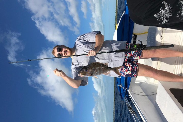 Premium privato di pesca, snorkeling e Beach cookout tour a San Pedro, Belize