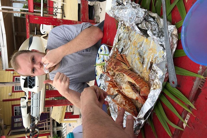 Premium privato di pesca, snorkeling e Beach cookout tour a San Pedro, Belize