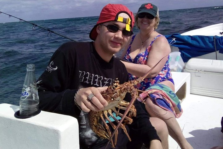 Premium privato di pesca, snorkeling e Beach cookout tour a San Pedro, Belize